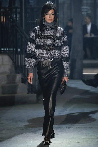 Look 51